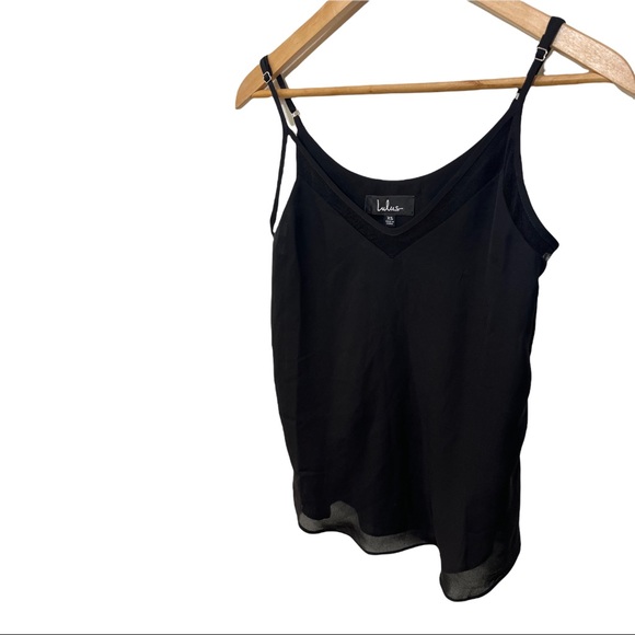 LULU'S BLACK SHEER NET V-NECKLINE ADJUSTABLE STRAP SLEEVELESS FLOWY BLOUSE - Picture 3 of 13